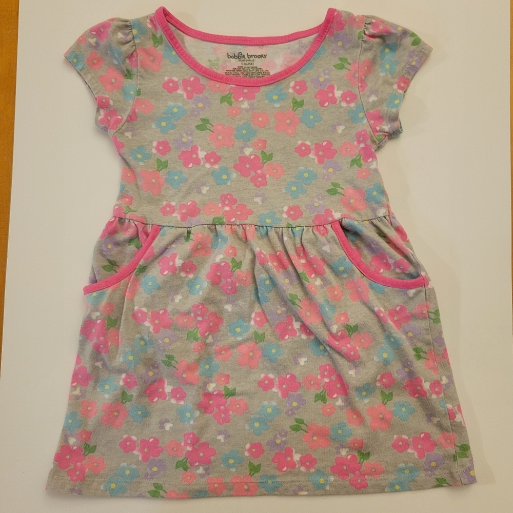 Bobbie Brooks Short Sleeve Gray Dress with Colored Flowers - Girls Size 6/6X